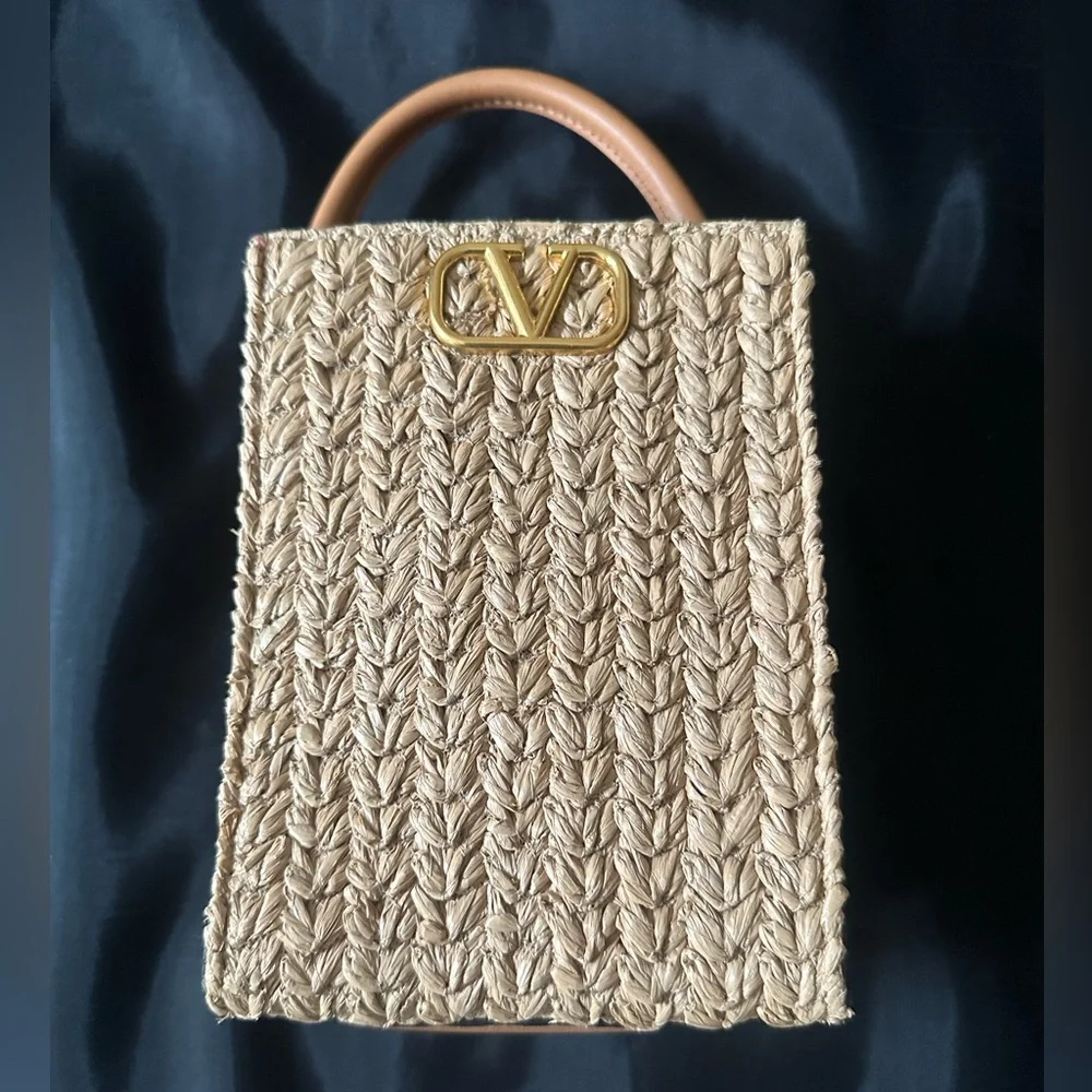 Valentino Garavani VLogo North-South Raffia  Woven Pouch Bag with Chain - Picture 3 of 10